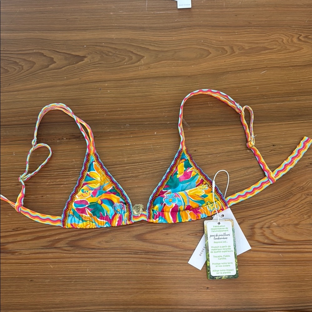 Bydee triangle top new with tags XS